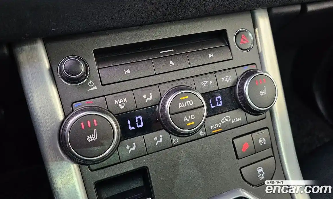 Land Rover Range Rover Evoque 2015 2.2 автомат (гидро), фото 19