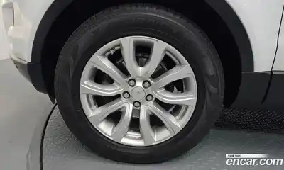 Land Rover Range Rover Evoque 2015 2.2 автомат (гидро), миниатюра 5