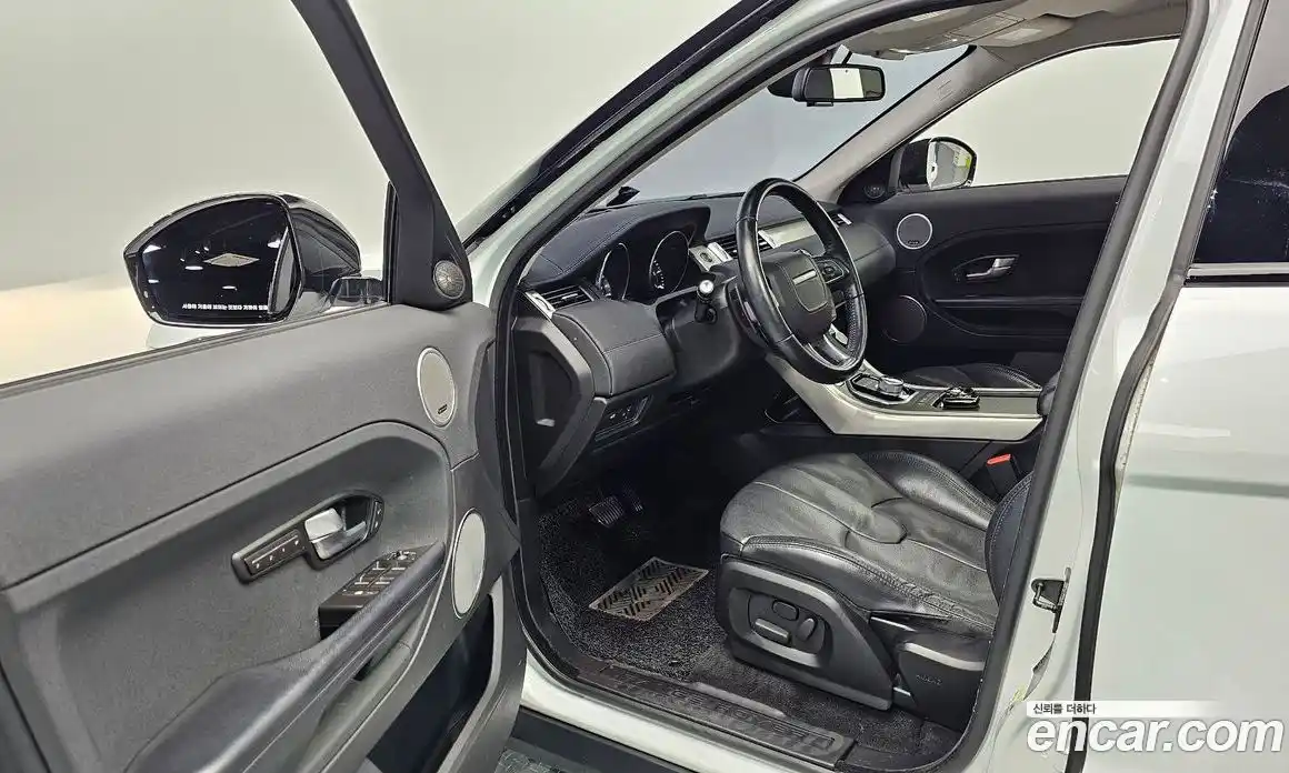 Land Rover Range Rover Evoque 2015 2.2 автомат (гидро), фото 10