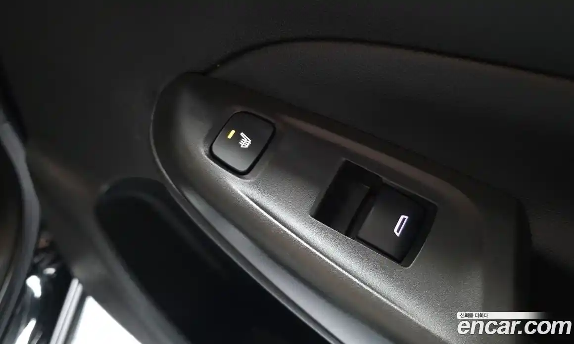 Chevrolet 볼트 EUV 2023 0.2 автомат (гидро), фото 25