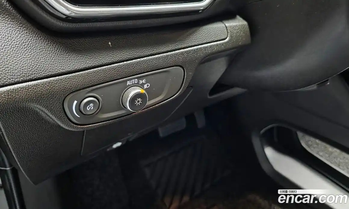 Chevrolet 볼트 EUV 2023 0.2 автомат (гидро), фото 28