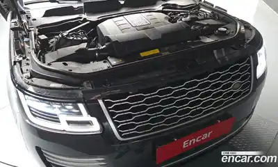 Land Rover Range Rover 2018 5.0 автомат (гидро), миниатюра 6