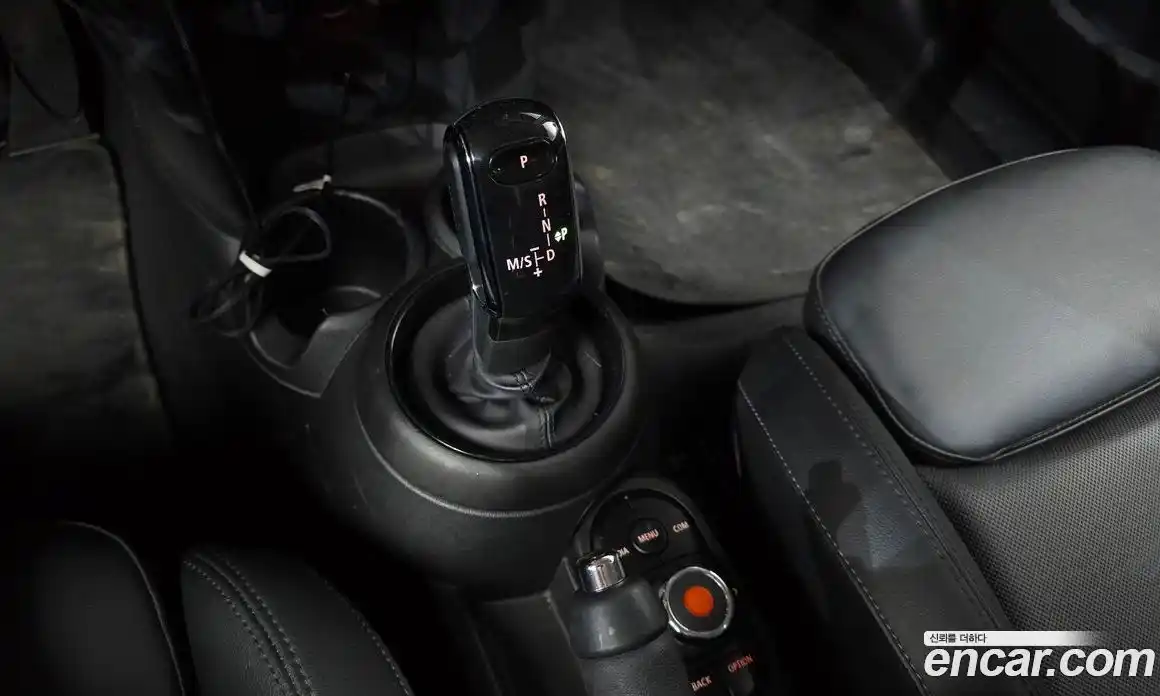 Mini Cooper 2020 1.5 автомат (гидро), фото 11