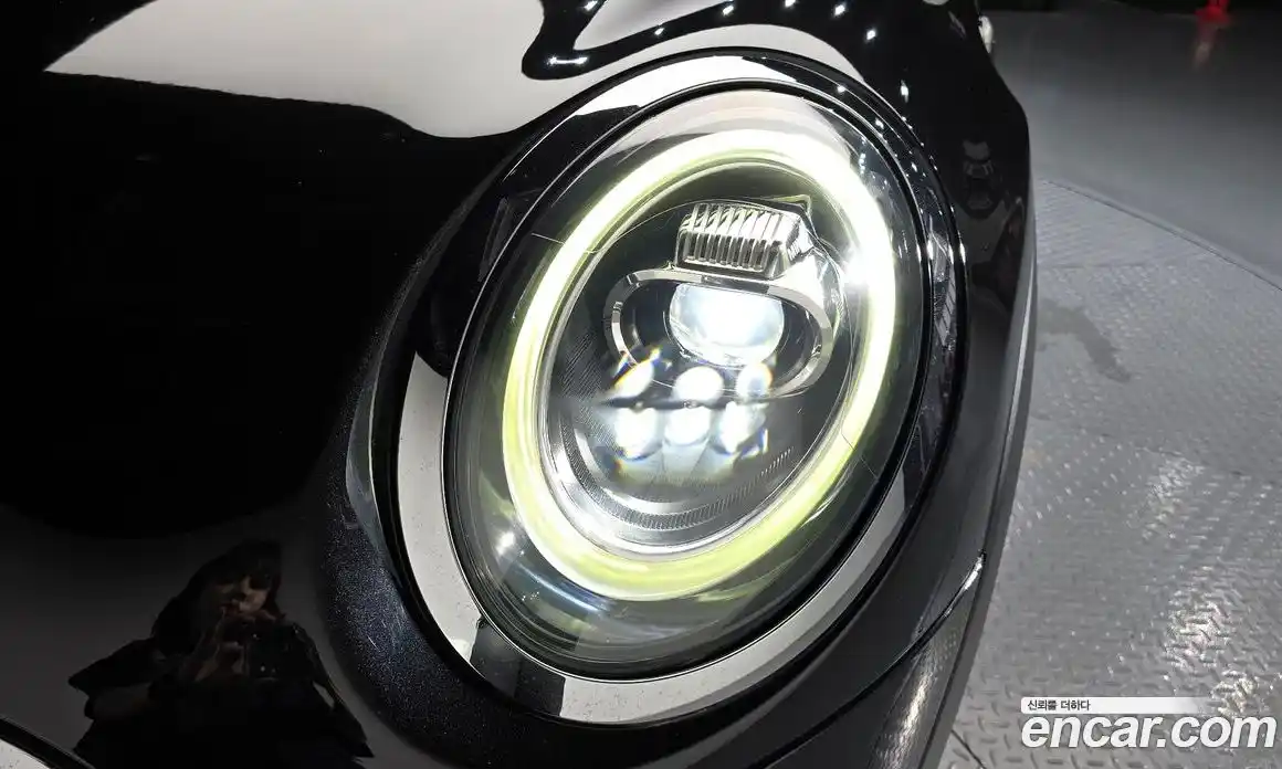 Mini Cooper 2020 1.5 автомат (гидро), фото 7