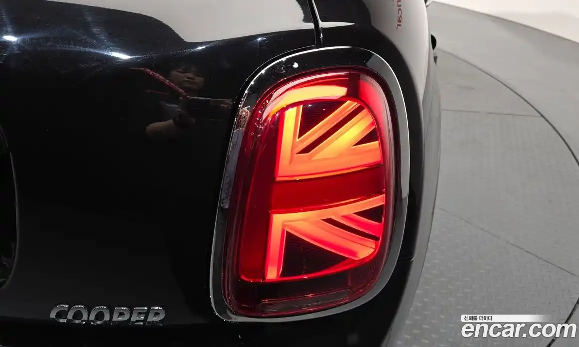 Mini Cooper 2020 1.5 автомат (гидро), фото 8