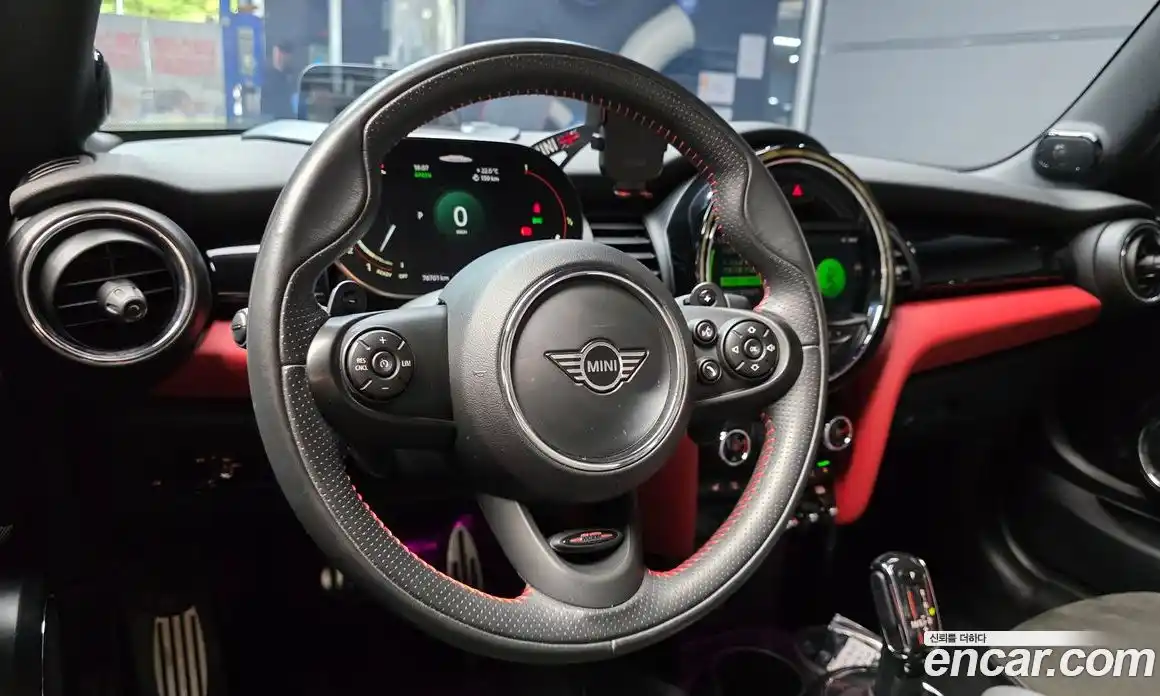 Mini Cooper Convertible 2020 2.0 автомат (гидро), фото 12