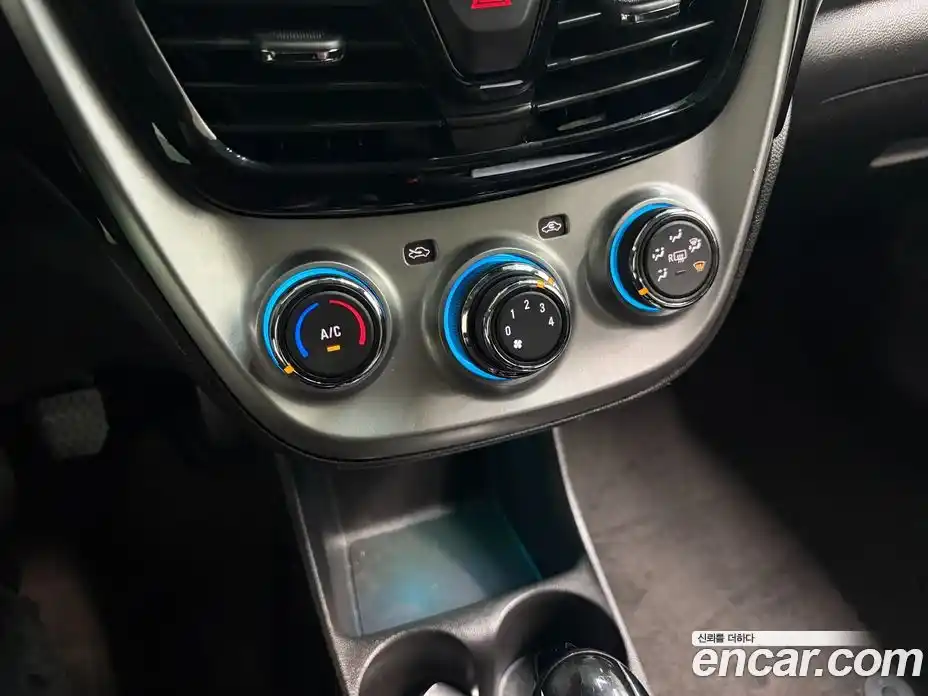 Chevrolet Spark 2015 1.0 автомат (гидро), фото 19