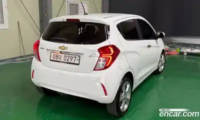 Chevrolet Spark 2015 1.0 автомат (гидро), миниатюра 2