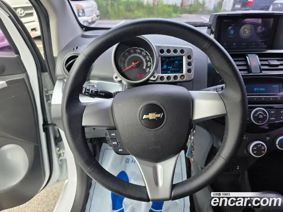 Chevrolet Spark 2013 1.0 гидро, фото 10