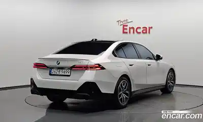 BMW 5 серия, 2025, 5 099 км