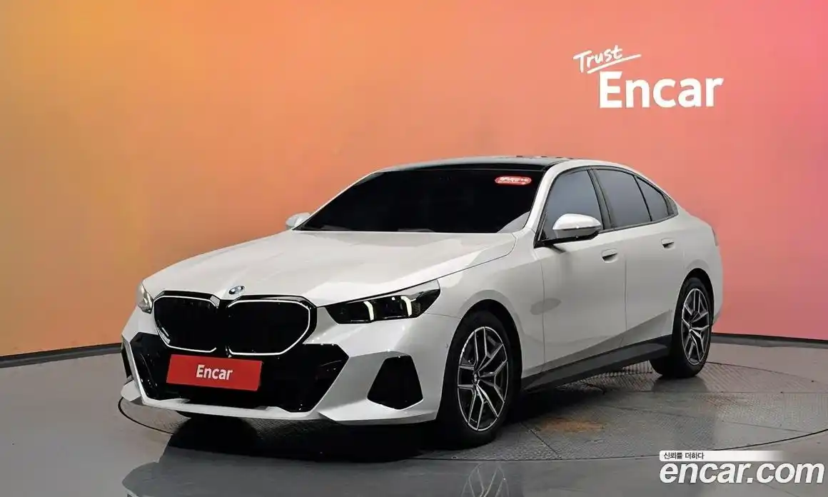 BMW 5 серия 2025 2.0 автомат (гидро), фото 41