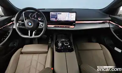 BMW 5 серия 2025 2.0 автомат (гидро), миниатюра 9