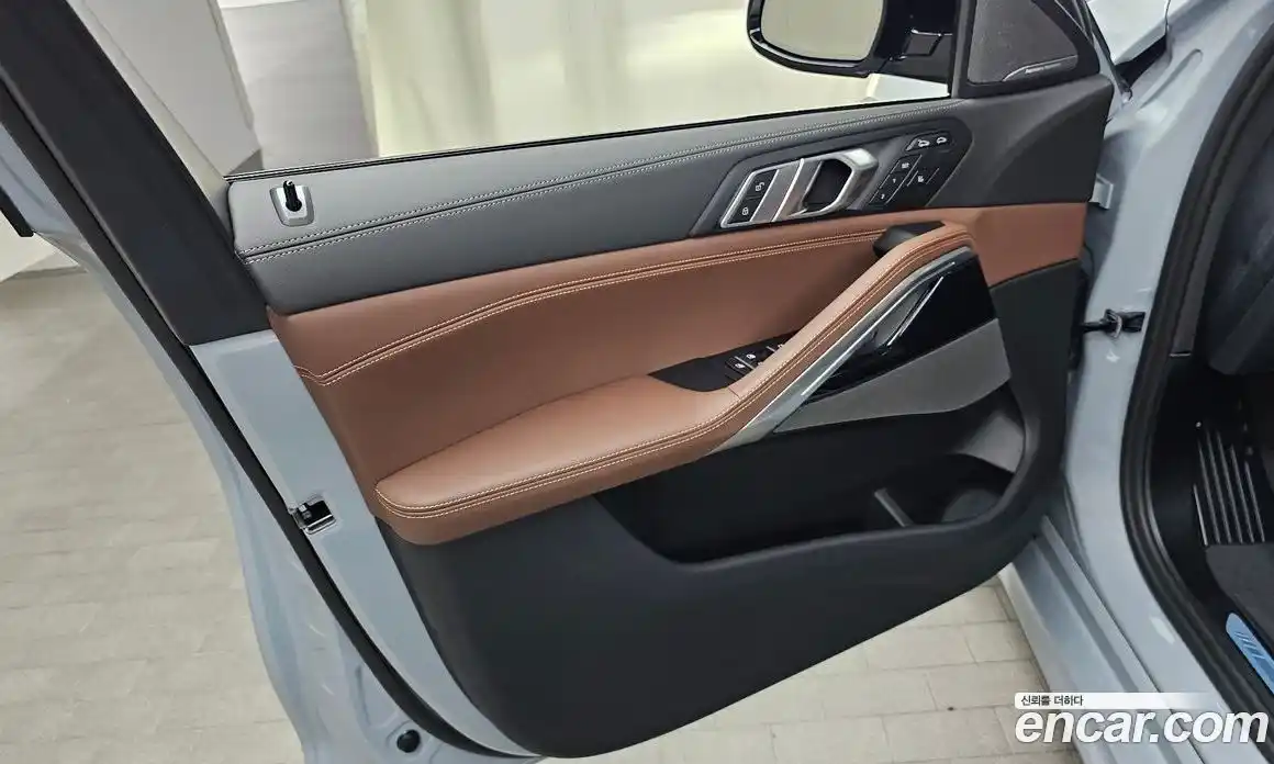 BMW X6 2025 3.0 автомат (гидро), фото 14