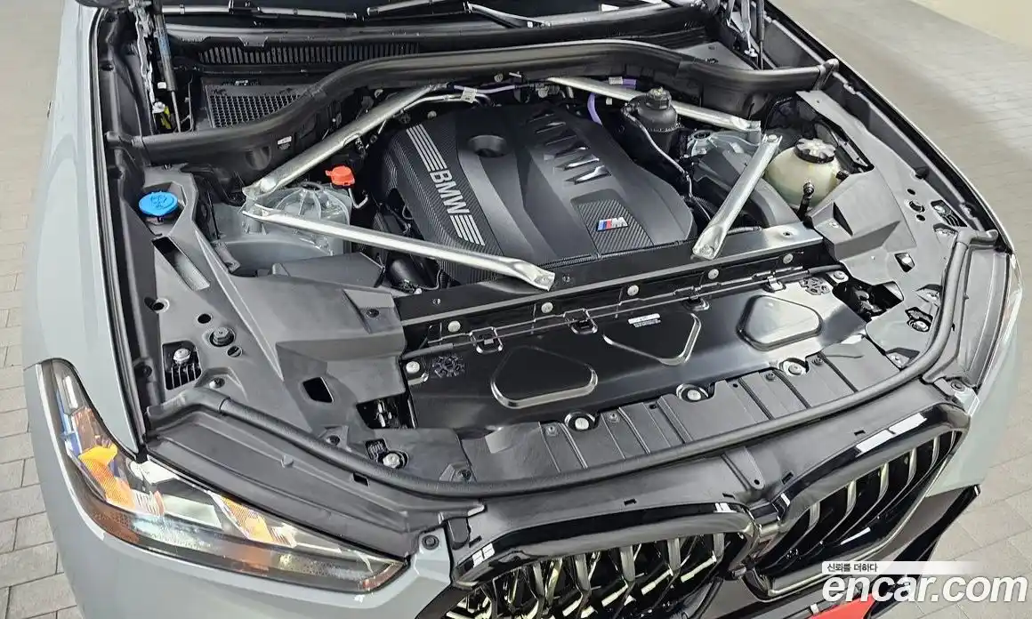 BMW X6 2025 3.0 автомат (гидро), фото 6