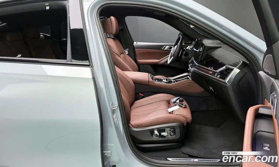 BMW X6 2024 3.0 автомат (гидро), фото 16