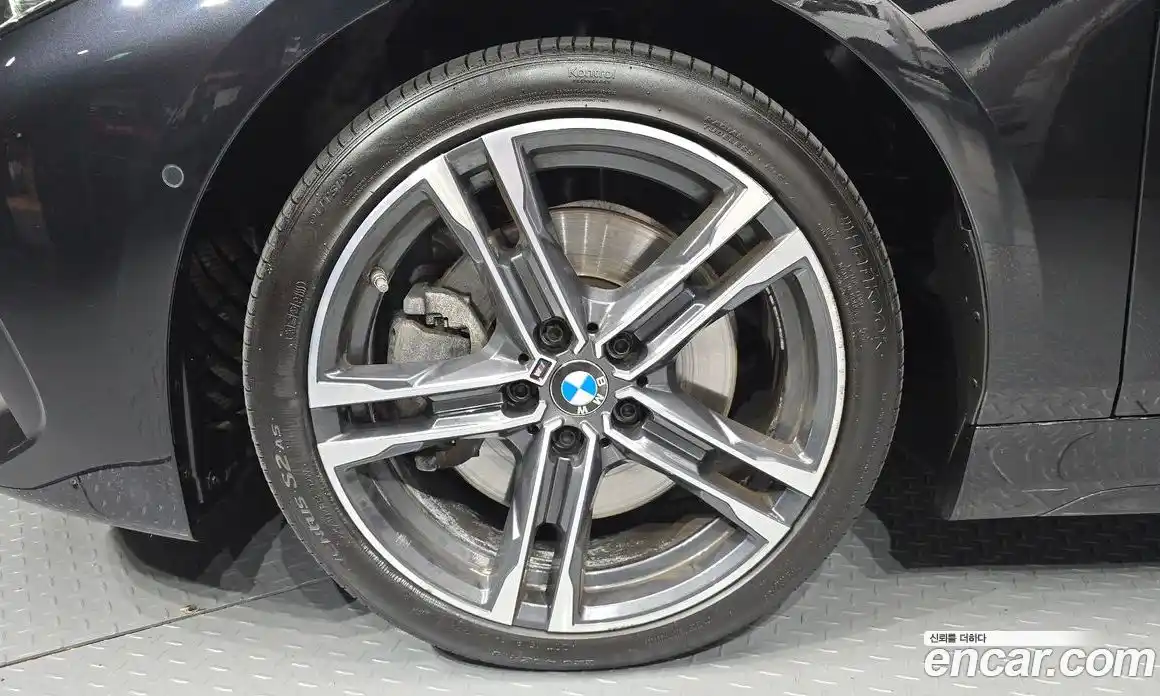 BMW 1 серия 2022 2.0 автомат (гидро), фото 5
