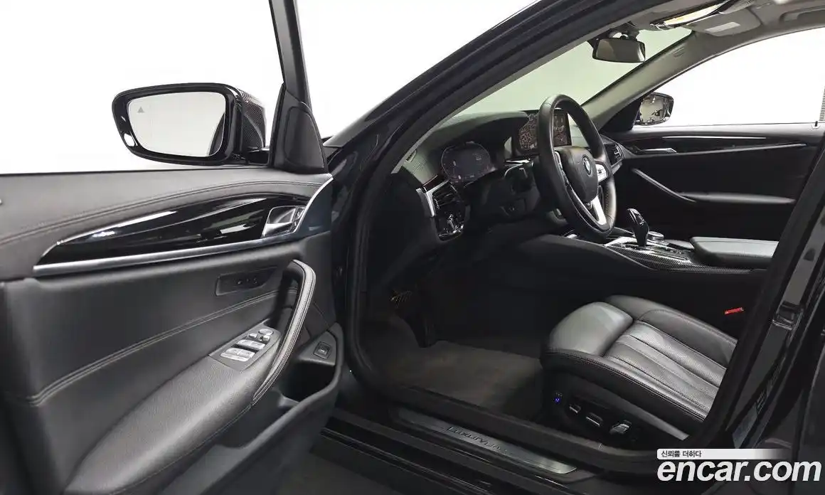 BMW 5 серия 2022 2.0 автомат (гидро), фото 12