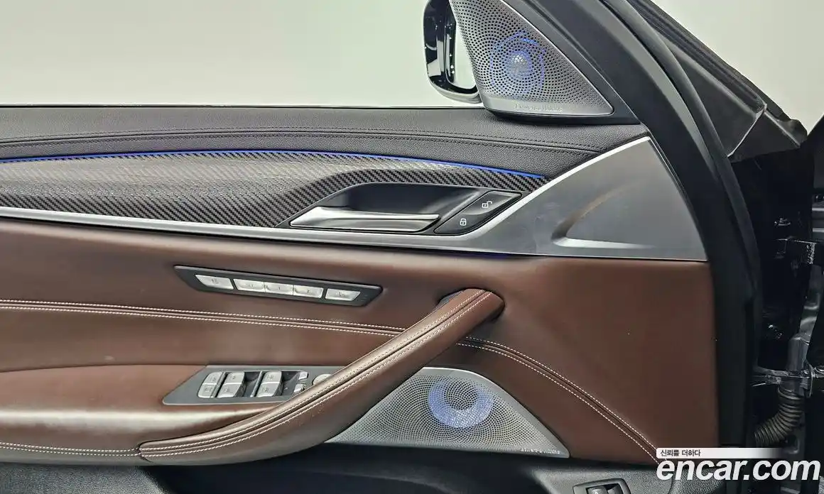 BMW 5 серия 2019 2.0 автомат (гидро), фото 25