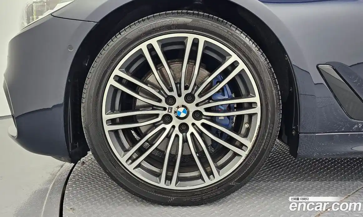 BMW 5 серия 2019 2.0 автомат (гидро), фото 5