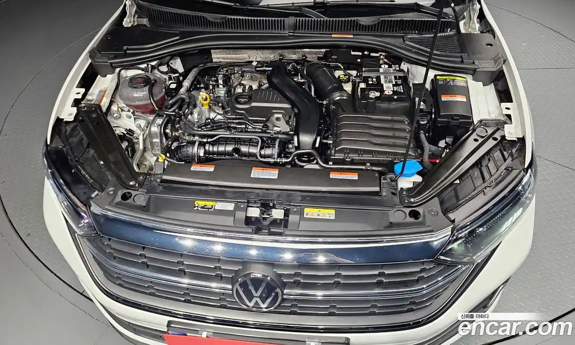 Volkswagen Jetta 2023 1.5 автомат (гидро), фото 6