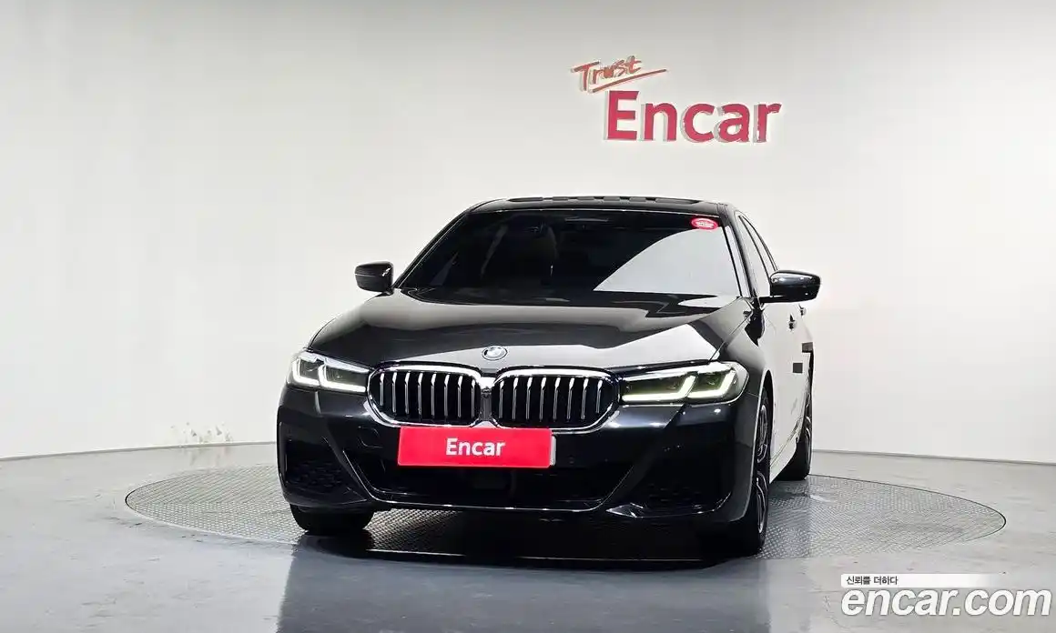 BMW 5 серия 2023 2.0 автомат (гидро), фото 3