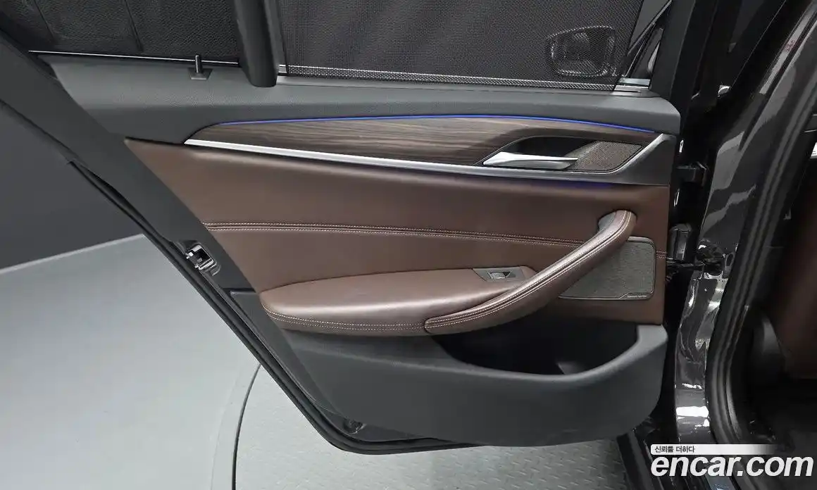 BMW 5 серия 2020 2.0 автомат (гидро), фото 14