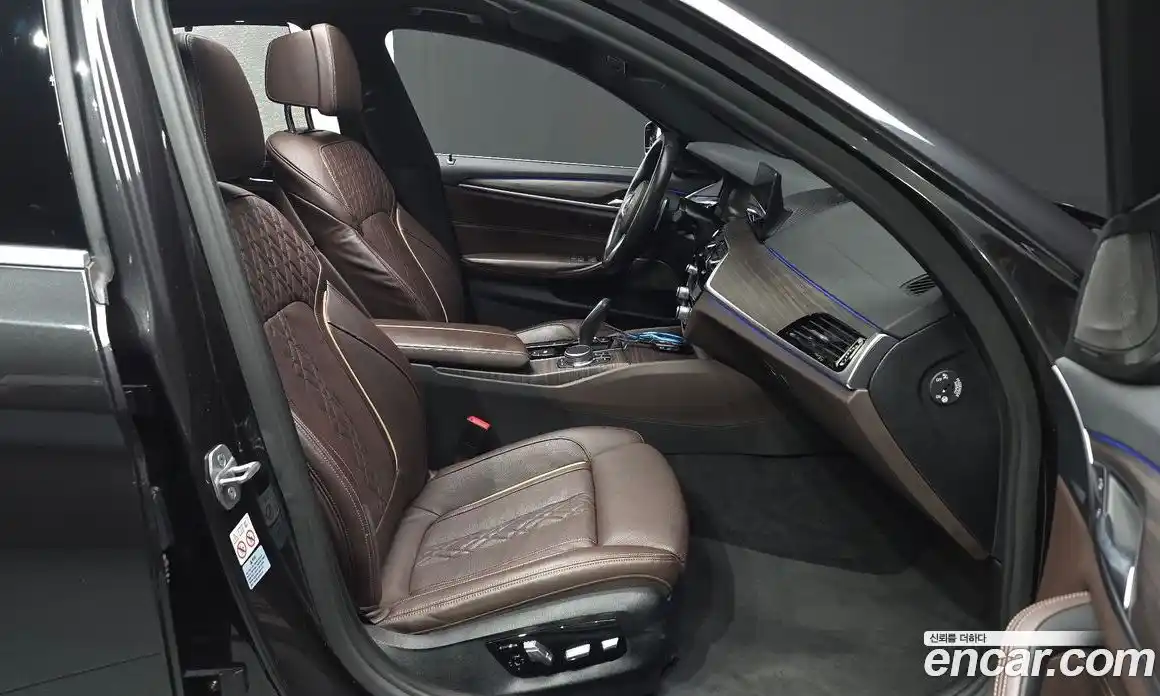 BMW 5 серия 2020 2.0 автомат (гидро), фото 17