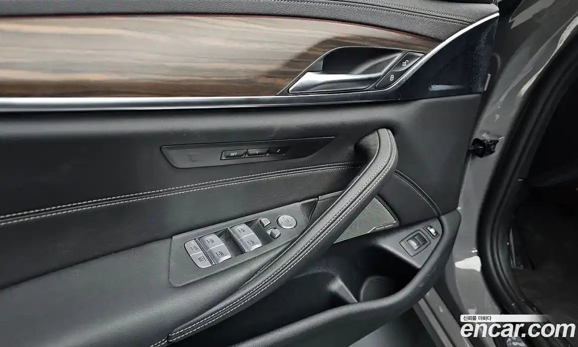 BMW 5 серия 2022 2.0 автомат (гидро), фото 34