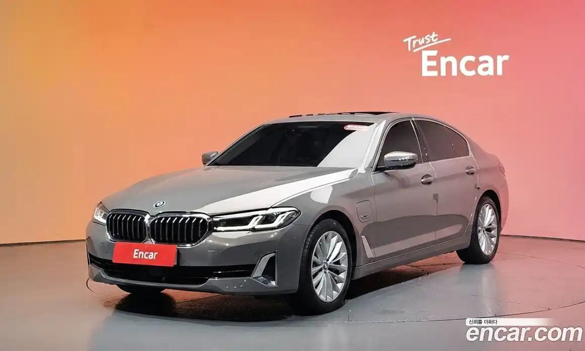 BMW 5 серия 2022 2.0 автомат (гидро), фото 35
