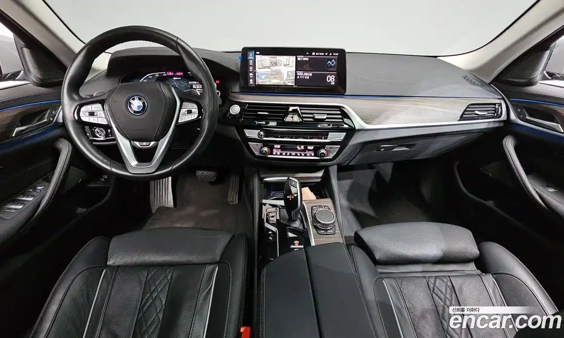 BMW 5 серия 2022 2.0 автомат (гидро), фото 9