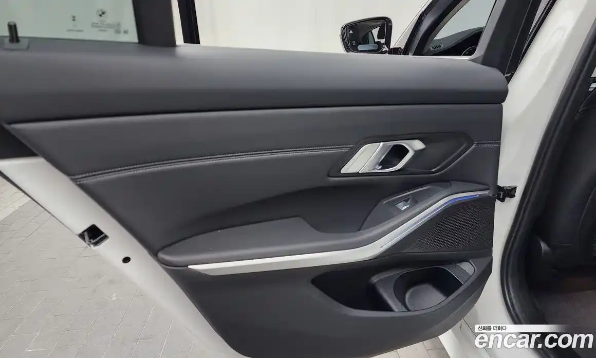 BMW 3 серия 2022 2.0 автомат (гидро), фото 14