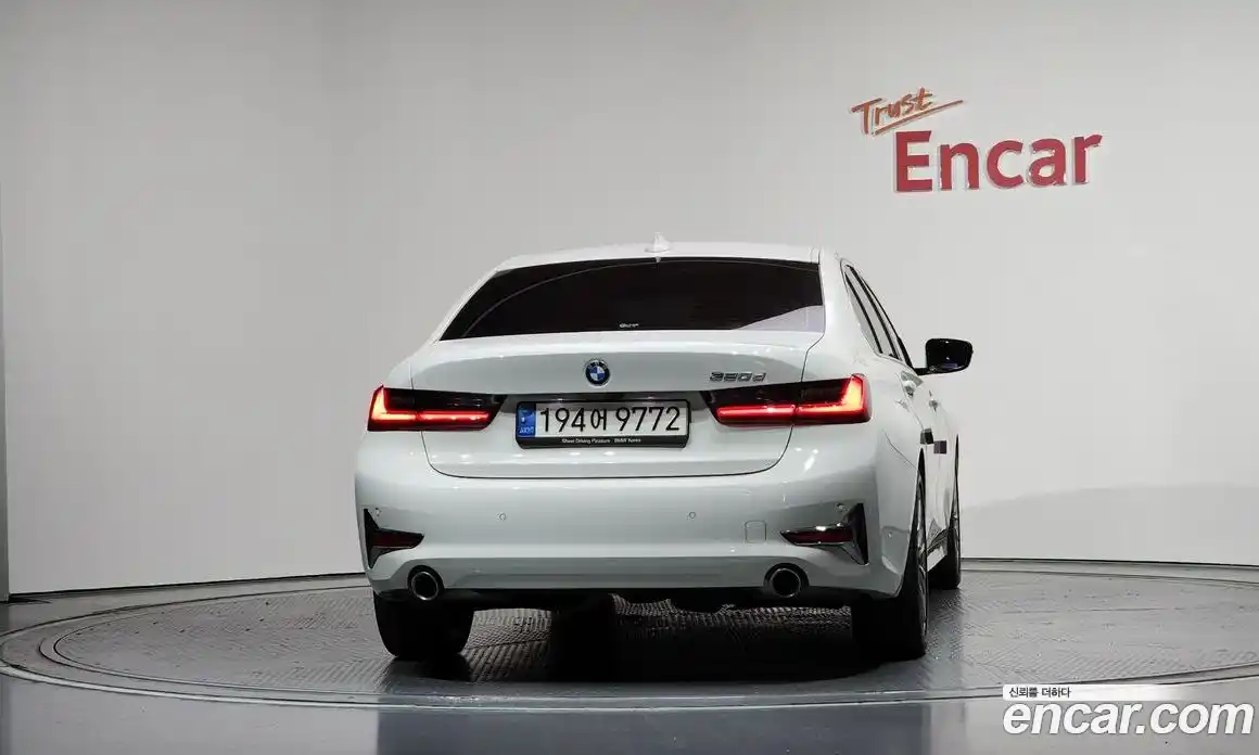 BMW 3 серия 2022 2.0 автомат (гидро), фото 3