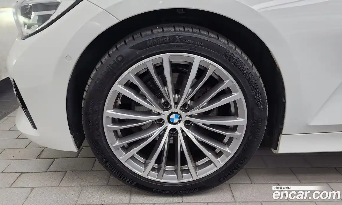 BMW 3 серия 2022 2.0 автомат (гидро), фото 4