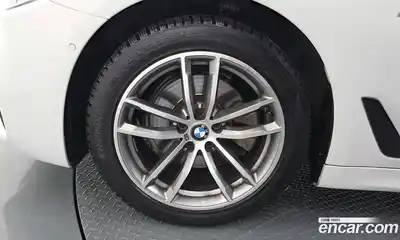BMW 5 серия 2017 2.0 автомат (гидро), миниатюра 5