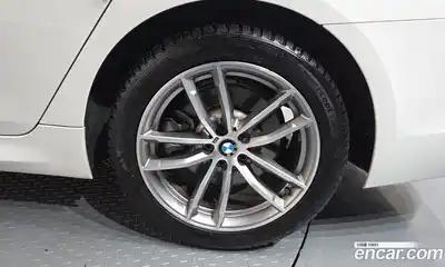 BMW 5 серия 2017 2.0 автомат (гидро), миниатюра 7
