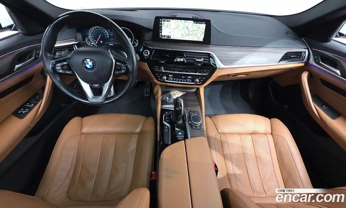 BMW 5 серия 2017 2.0 автомат (гидро), фото 10