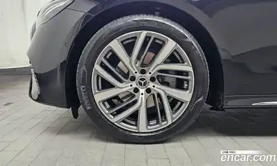 Mercedes-Benz E-Class 2024 2.0 автомат (гидро), миниатюра 5