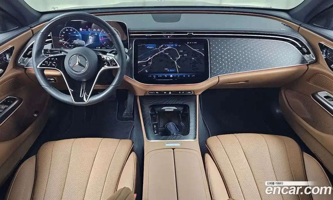 Mercedes-Benz E-Class 2024 2.0 автомат (гидро), фото 10