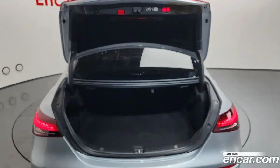 Mercedes-Benz E-Class 2023 3.0 автомат (гидро), фото 25