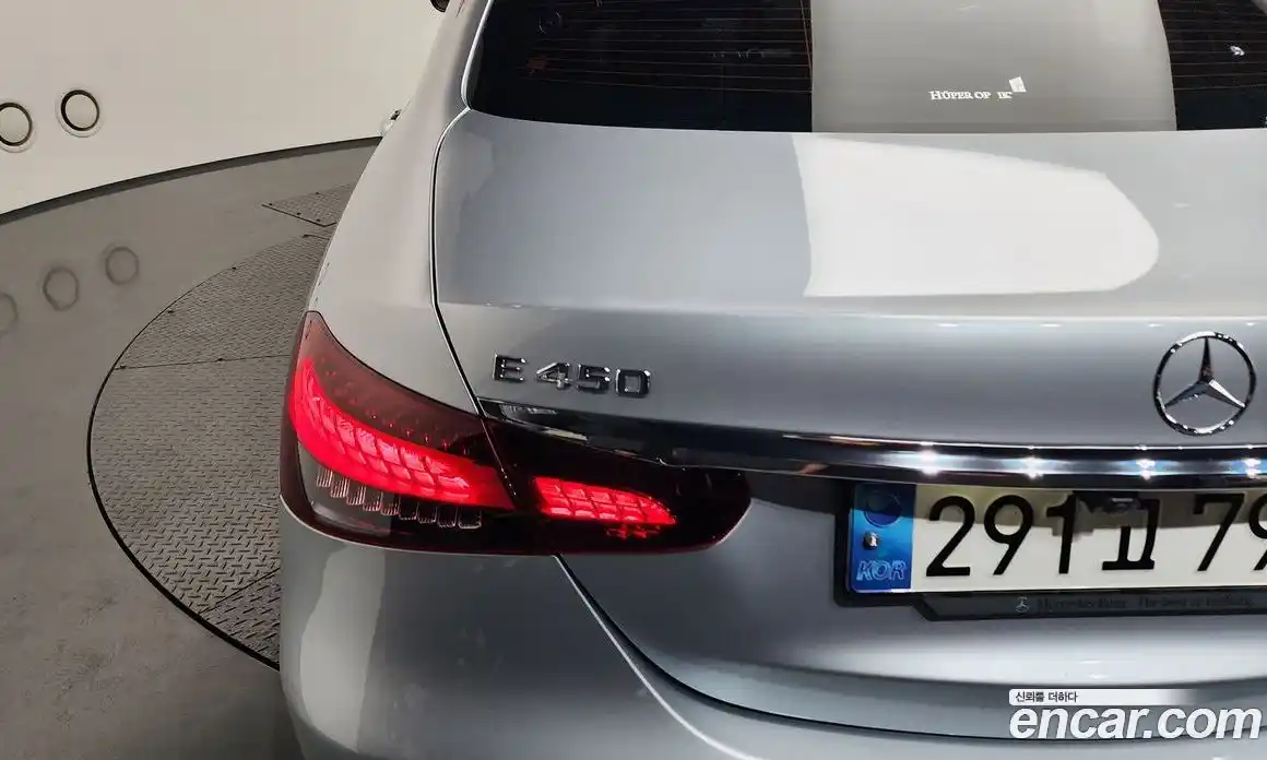 Mercedes-Benz E-Class 2023 3.0 автомат (гидро), фото 9