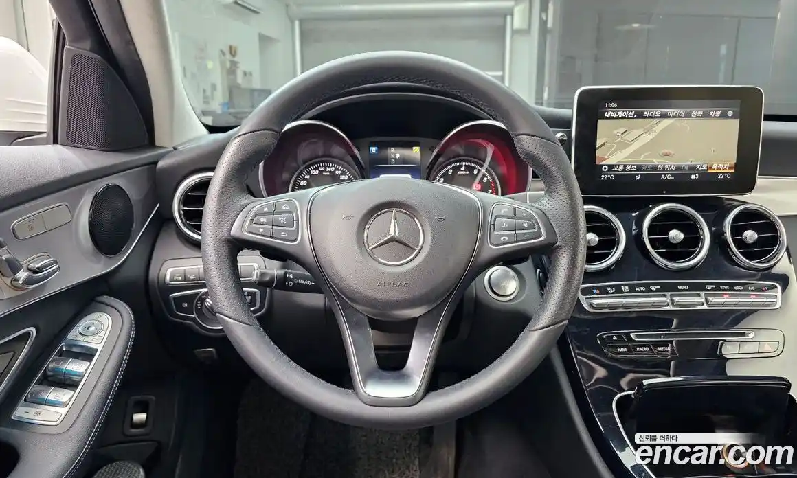 Mercedes-Benz C-Class 2018 2.0 гидро, фото 19