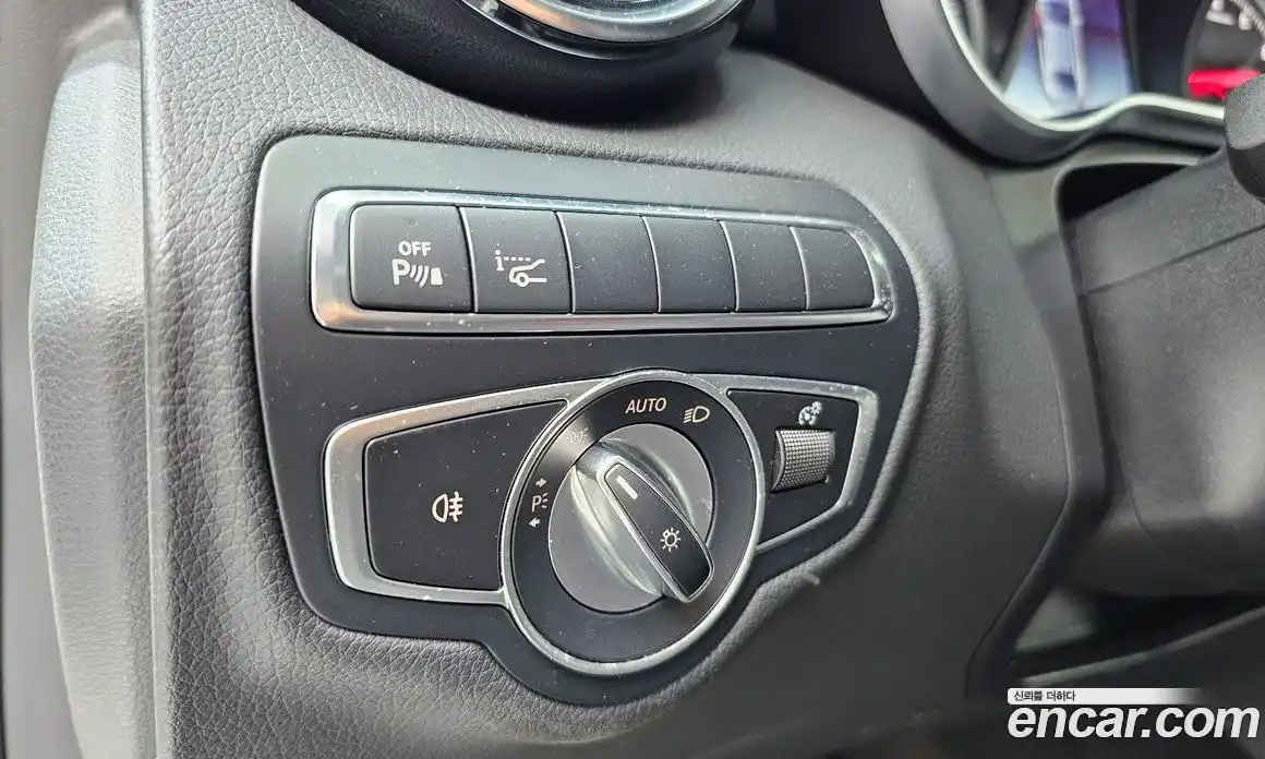 Mercedes-Benz C-Class 2018 2.0 гидро, фото 26