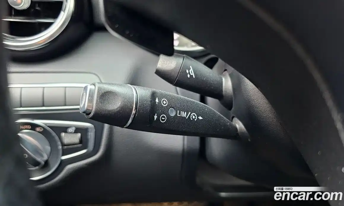 Mercedes-Benz C-Class 2018 2.0 гидро, фото 27