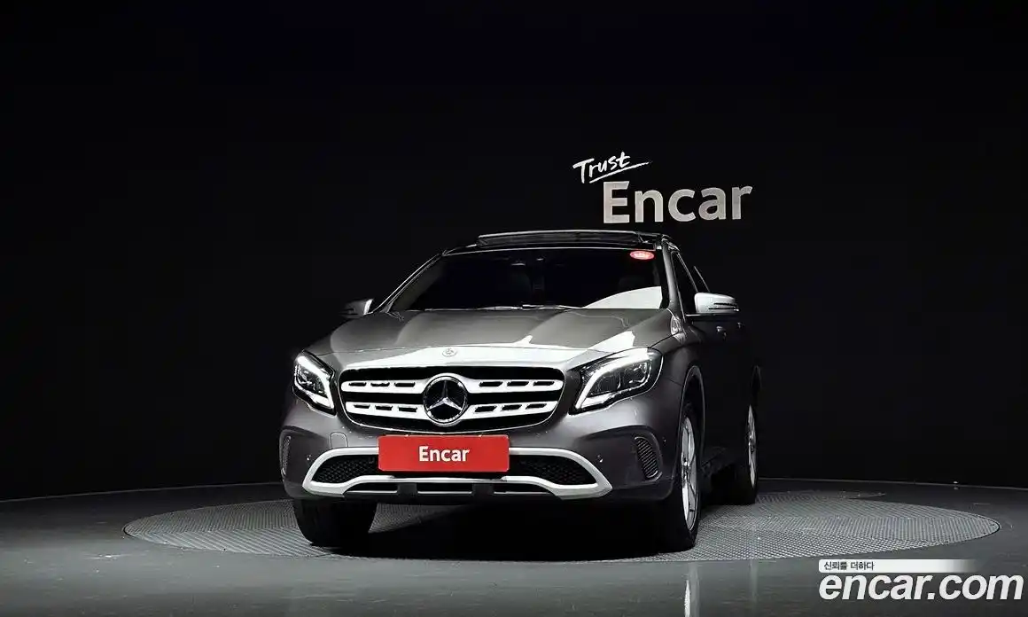 Mercedes-Benz GLA-Class 2017 2.0 гидро, фото 3 Mercedes-Benz GLA-Class 2017 2.0 гидро, фото 3
