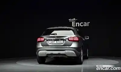 Mercedes-Benz GLA-Class 2017 2.0 гидро, миниатюра 4 Mercedes-Benz GLA-Class 2017 2.0 гидро, миниатюра 4