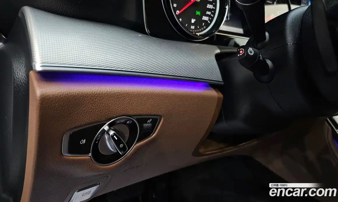 Mercedes-Benz E-Class 2018 2.0 автомат (гидро), фото 14