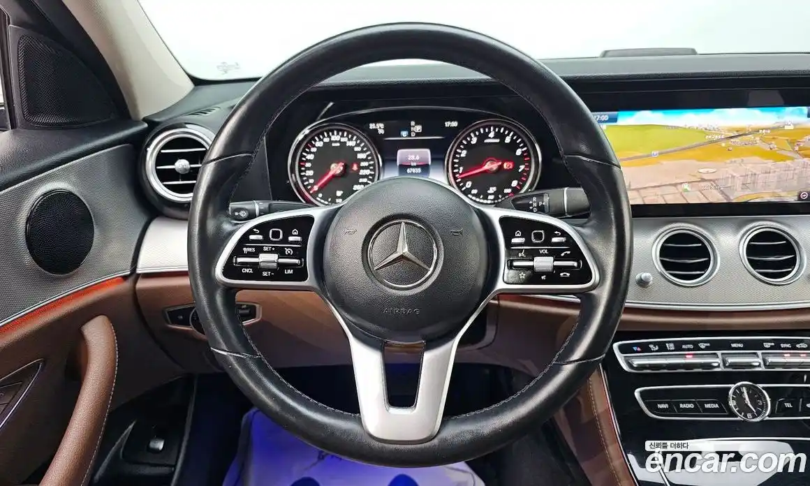 Mercedes-Benz E-Class 2018 2.0 автомат (гидро), фото 15