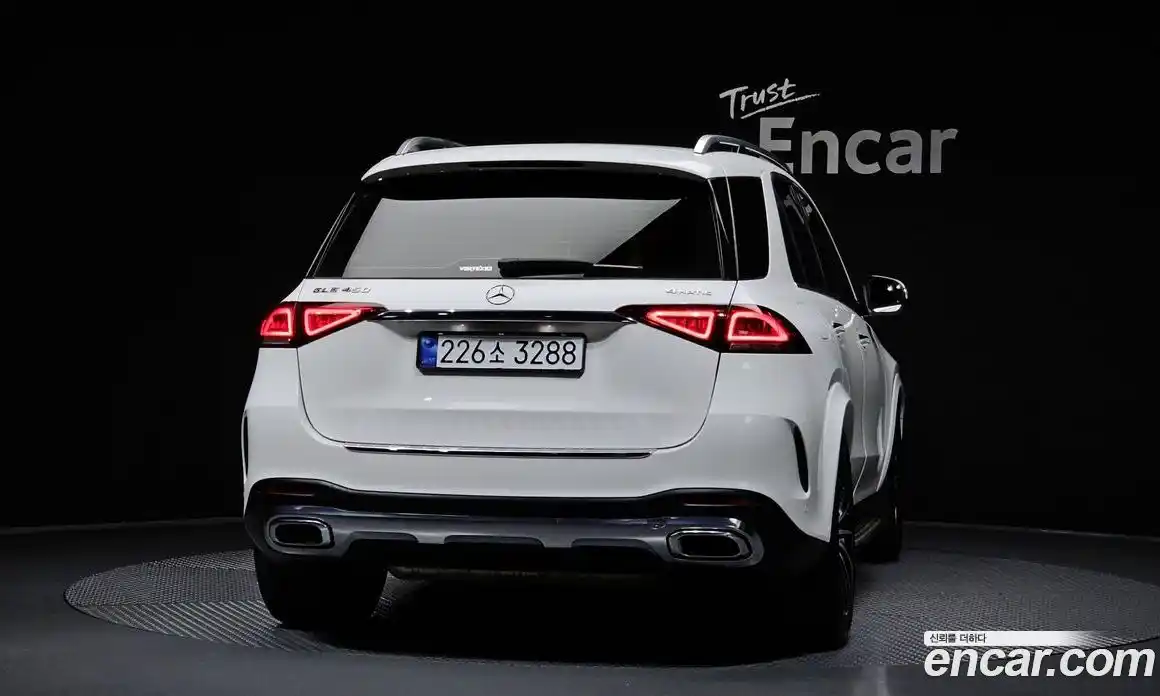 Mercedes-Benz GLE-Class 2020 3.0 гидро, фото 4 Mercedes-Benz GLE-Class 2020 3.0 гидро, фото 4