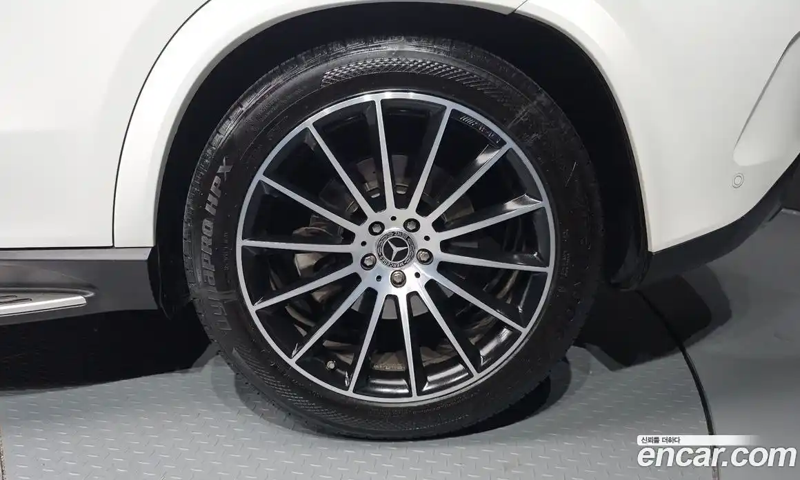 Mercedes-Benz GLE-Class 2020 3.0 гидро, фото 7 Mercedes-Benz GLE-Class 2020 3.0 гидро, фото 7