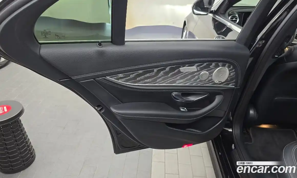 Mercedes-Benz E-Class 2021 2.0 автомат (гидро), фото 15